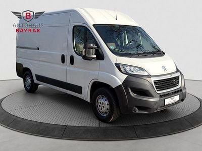 Gebraucht Peugeot Boxer 140 PS (102 kW) 2021 Weiß Van