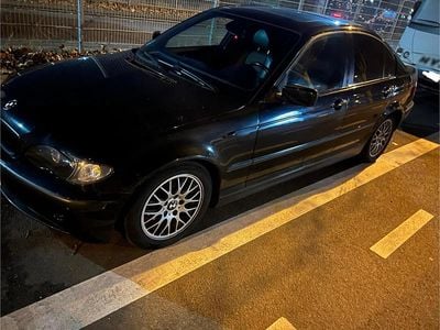 Gebraucht BMW 316 116 PS (85 kW) 2005 Schwarz Limousine