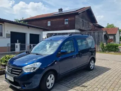 Gebraucht Dacia Dokker Comfort 116 PS (85 kW) 2016 Blau Van / Kleinbus