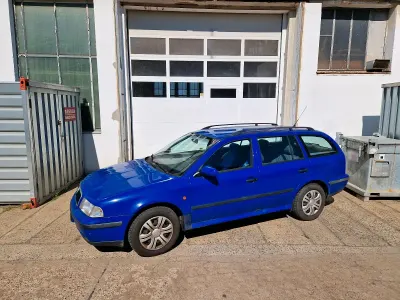 Gebraucht Skoda Octavia 115 PS (84 kW) 2000 Blau Kombi