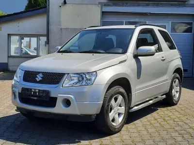 Gebraucht Suzuki Grand Vitara Comfort 166 PS (122 kW) 2012 Silber SUV