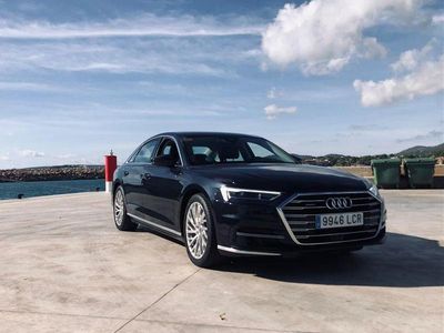 Second-hand Audi A8 340 CP (250 kW) 2019 Albastru Berlinǎ