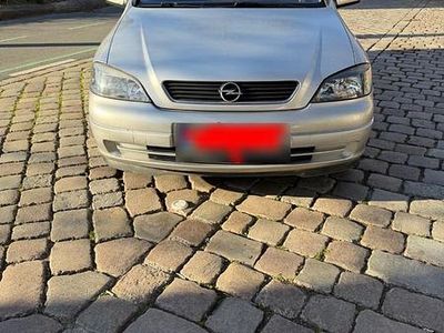 Usata Opel Astra 101 CV (74 kW) 2003 Argento Utilitaria