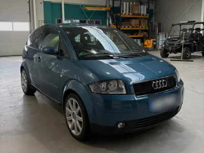 Gebraucht Audi A2 S-Line 75 PS (55 kW) 2001 Blau Kleinwagen