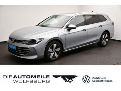 Gebraucht VW Passat Business 150 PS (110 kW) 2025 Oyster silver metallic Kombi