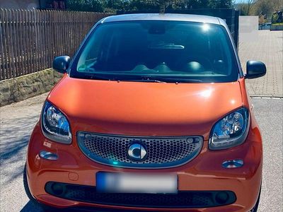 Gebraucht Smart ForFour Passion 90 PS (66 kW) 2017 Orange Kleinwagen