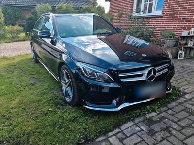 Gebraucht Mercedes C220 AMG line 170 PS (125 kW) 2018 Schwarz Kombi