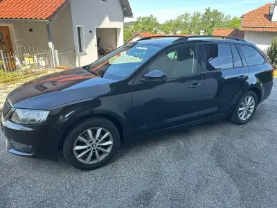 Gebraucht Skoda Octavia Ambition 150 PS (110 kW) 2016 Schwarz Kombi