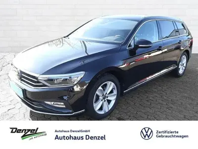 Gebraucht VW Passat Elegance 190 PS (139 kW) 2023 Deep black perleffekt Kombi