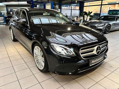 Schwarz Gebraucht 2018 Mercedes E200 Avantgarde Limousine | 25.950 € (Fairer Preis)