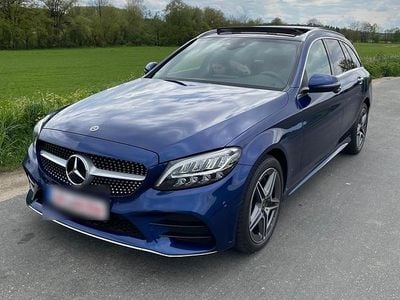 Blau Gebraucht 2018 Mercedes C400 AMG line Kombi | 35.913 € (Etwas zu teuer)