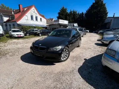 Gebraucht BMW 320 150 PS (110 kW) 2009 Schwarz Limousine