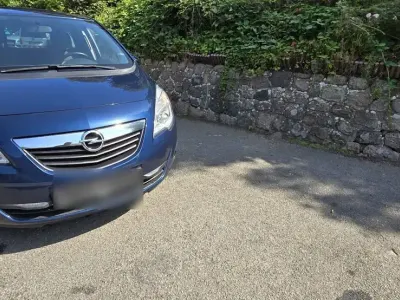 Gebraucht Opel Meriva S 90 PS (66 kW) 2009 Blau Van / Kleinbus