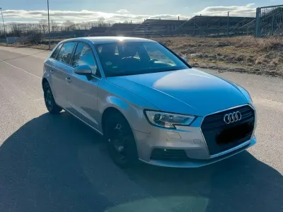 Gebraucht Audi A3 85 PS (62 kW) 2017 Silber Limousine