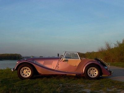 Gebraucht Morgan Plus 8 175 PS (128 kW) 1981 Violet Cabrio