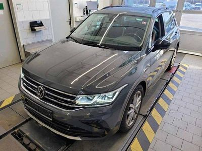 Gebraucht VW Tiguan Sportline 200 PS (147 kW) 2022 Grau SUV