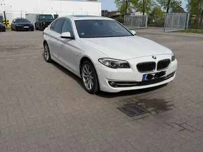Używany BMW 530 258 KM (189 kW) 2013 Biały Sedan/Limuzyna