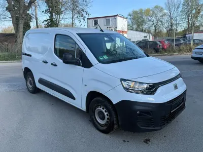 Gebraucht Fiat Doblò 102 PS (75 kW) 2020 Weiß Van / Kleinbus