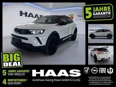 Gebraucht Opel Mokka-e GS Line 100 kW (136 PS) 2022 Jade weiss/arktis weiss (metallic) SUV