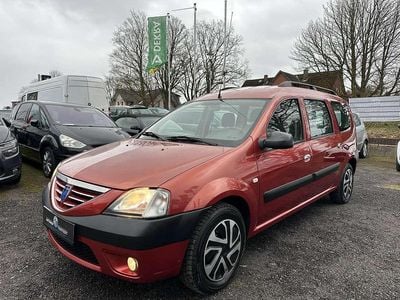 Gebraucht Dacia Logan Lauréate 105 PS (77 kW) 2008 Rot Kombi