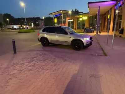 Gebraucht BMW X5 235 PS (172 kW) 2009 Silber SUV