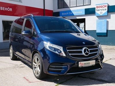 Mercedes V220