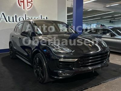 gebraucht Porsche Cayenne Turbo_CHRONO_5J APPROVED_CARBON