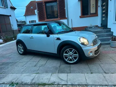 Gebraucht Mini Cooper 74 PS (54 kW) 2012 Grau Kleinwagen