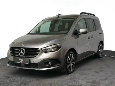 Gebraucht Mercedes T180 116 PS (85 kW) 2023 Grau Van / Kleinbus