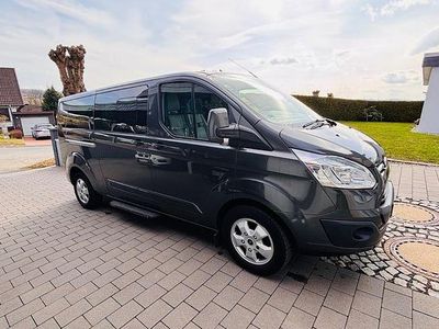 Gebraucht Ford Tourneo Titanium 155 PS (114 kW) 2015 Grau Van / Kleinbus