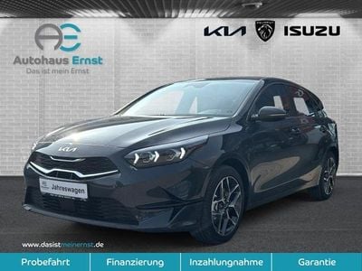Gebraucht Kia Ceed Spirit 140 PS (102 kW) 2025 Grau Kleinwagen