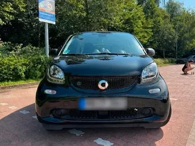 Gebraucht Smart ForTwo Electric Drive 60 kW (82 PS) 2019 Schwarz Coupé