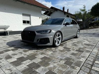 Audi RS4