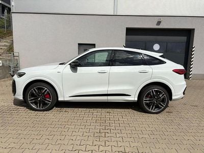 Nuova Audi Q5 Sportback S-Line 204 CV (150 kW) 2026 Bianco SUV