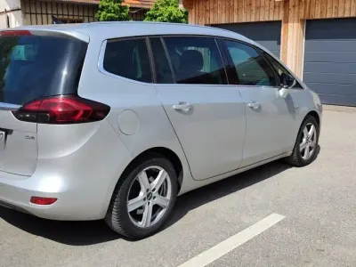 Gebraucht Opel Zafira 140 PS (102 kW) 2015 Silber Van / Kleinbus