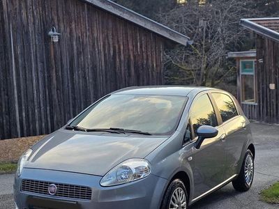 Gebraucht Fiat Grande Punto 77 PS (56 kW) 2008 Blau Kleinwagen