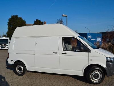 Weiß Gebraucht 2012 VW Transporter Van | 13.550 € (Etwas zu teuer)