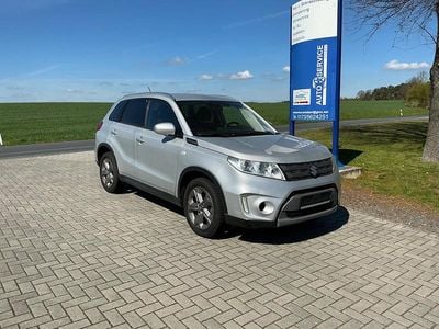 Gebraucht Suzuki Vitara 88 PS (64 kW) 2016 Silber SUV