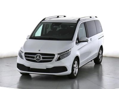 Mercedes V220