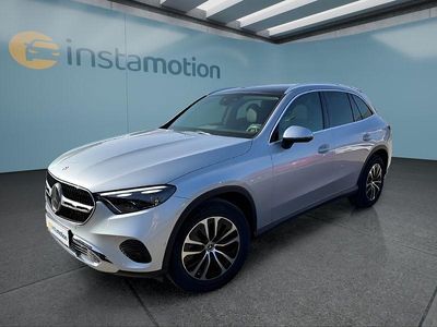 Gebraucht Mercedes GLC200 204 PS (150 kW) 2024 Silber SUV
