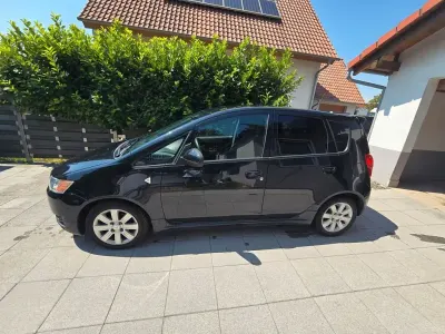 Gebraucht Mitsubishi Colt 75 PS (55 kW) 2012 Schwarz Kleinwagen
