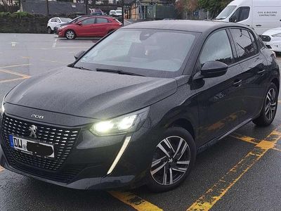 Gebraucht Peugeot 208 Allure 101 PS (74 kW) 2022 Kleinwagen