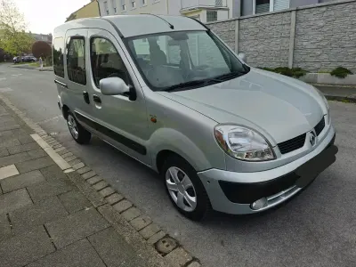 Gebraucht Renault Kangoo 95 PS (69 kW) 2003 Silber Van / Kleinbus