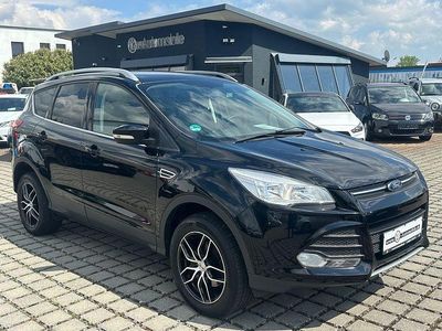 Gebraucht Ford Kuga Trend 150 PS (110 kW) 2016 Schwarz SUV
