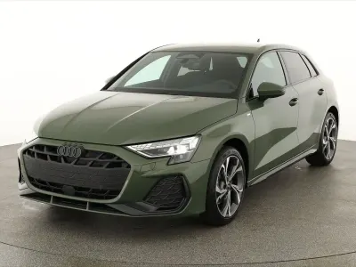 Neu Audi A3 S-Line 204 PS (150 kW) 2026 Distrikt grün metallic