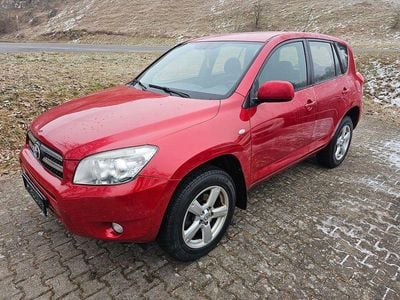 Rot Gebraucht 2007 Toyota RAV4 SUV | 6.890 € (Fairer Preis)