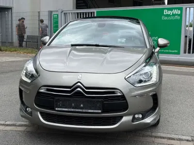 Gebraucht Citroën DS5 Sport Chic 163 PS (119 kW) 2012 Gold Kleinwagen