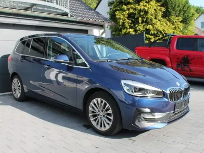 Gebraucht BMW 218 Luxury Line 140 PS (102 kW) 2020 Blau Kombi