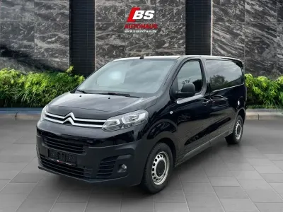 Käytetty Citroën Jumpy 144 HP (105 kW) 2022 Musta Tila-auto