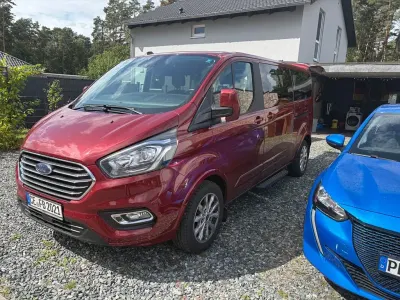 Gebraucht Ford Tourneo Custom 185 PS (136 kW) 2021 Rot Van